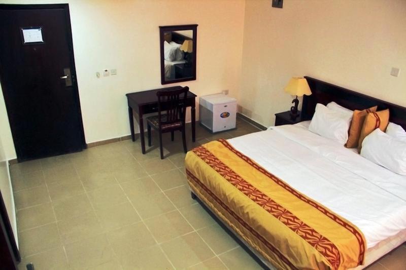 Beni Hotel Лагос Экстерьер фото